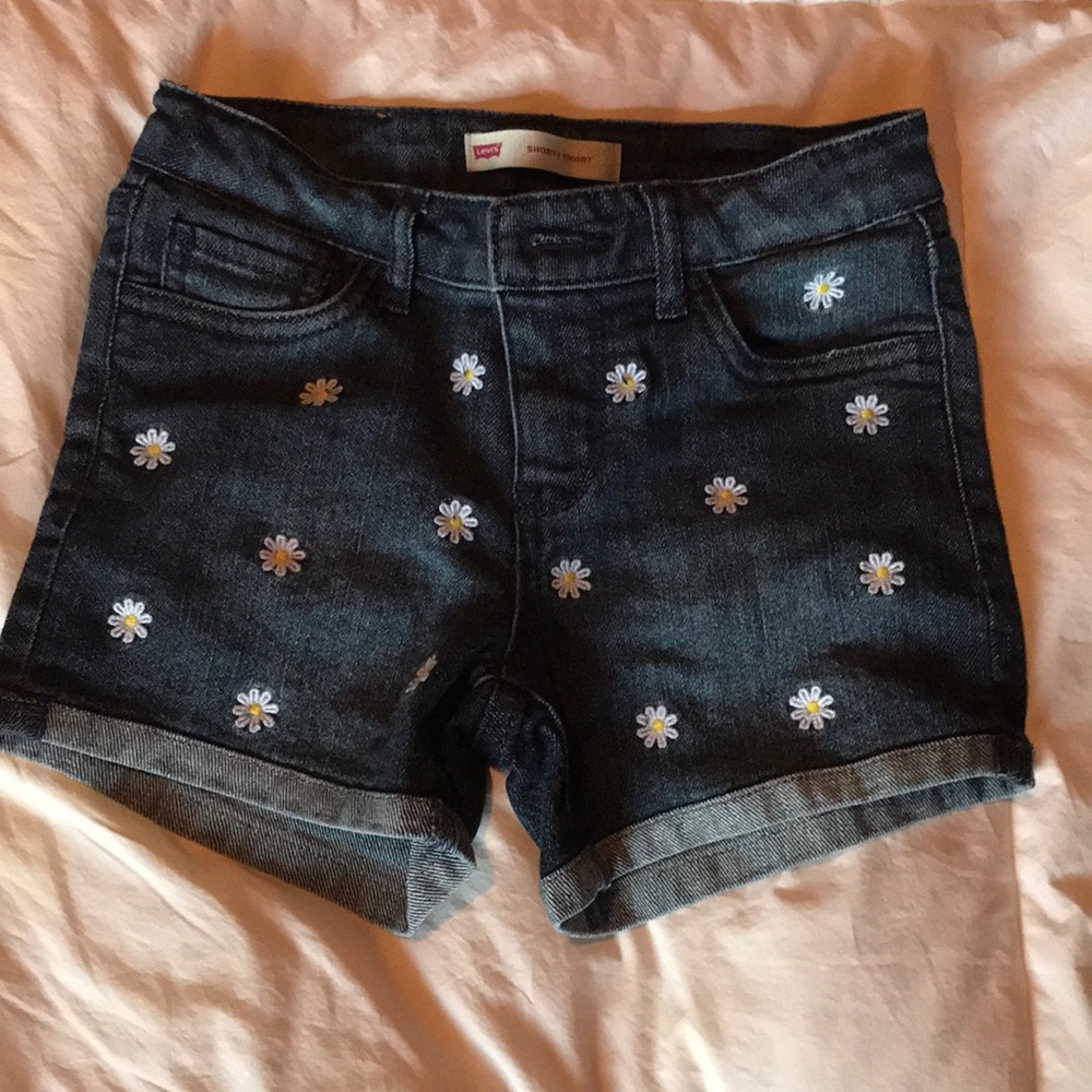 Youth Girls Levi’s Shorts